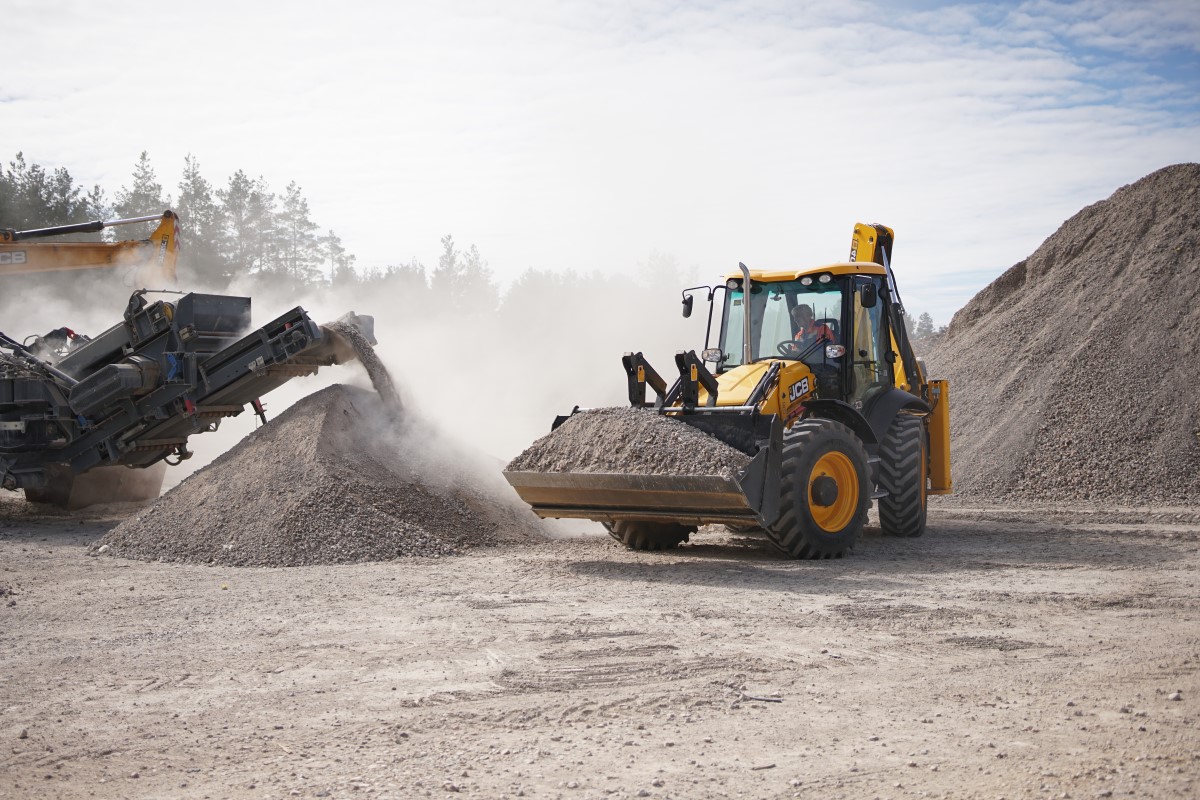 JCB 4CX